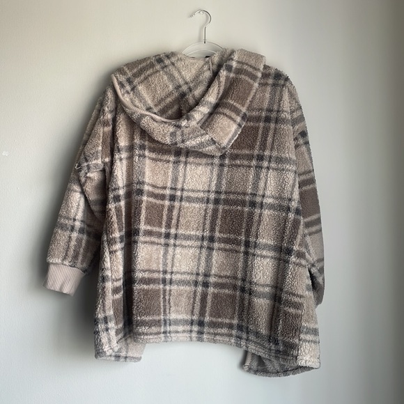 UGG Koolaburra Plaid Sherpa Cardigan - Picture 4 of 5